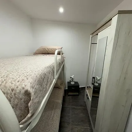 Apartment Trilocale A Pochi Passi Dalla Con Terrazza Alcamo Marina