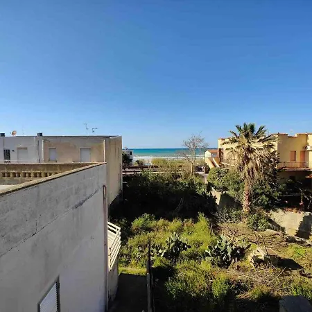Trilocale A Pochi Passi Dalla Con Terrazza Apartment *
