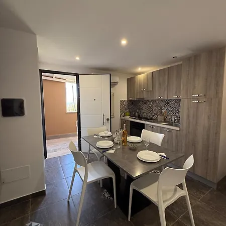 Trilocale A Pochi Passi Dalla Con Terrazza Appartement *